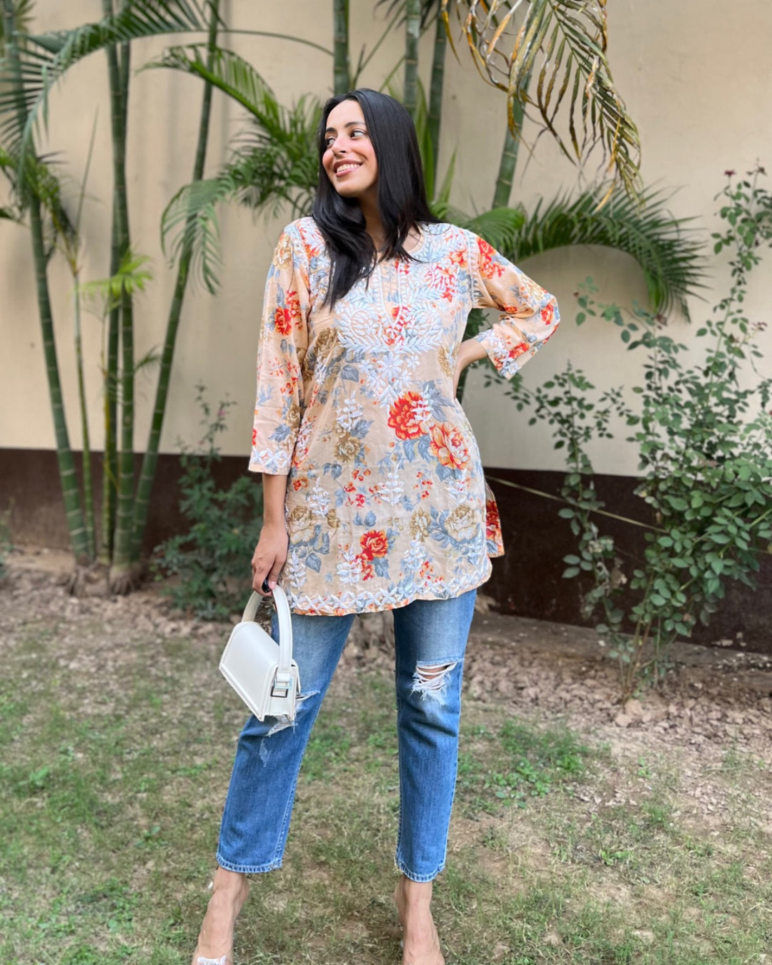 Riba Mulmul Short Chikankari Kurta