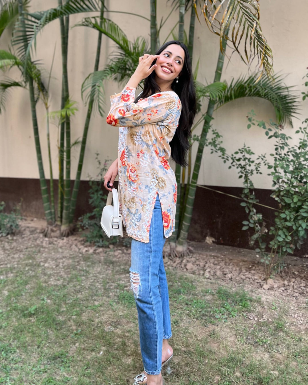 Riba Mulmul Short Chikankari Kurta