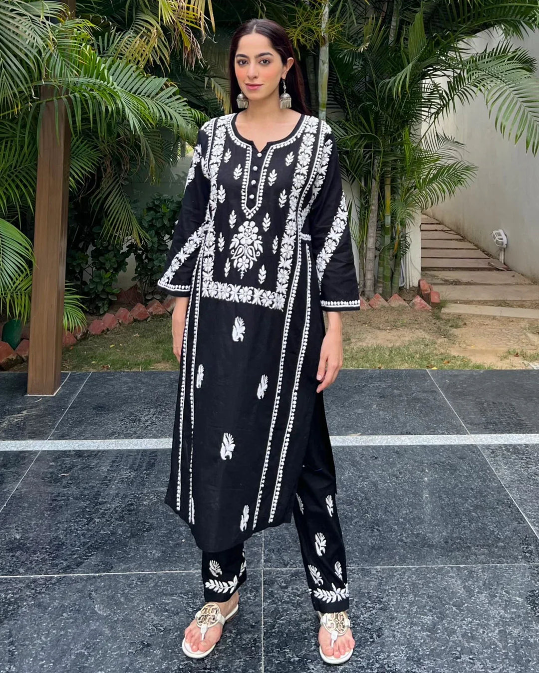 Nadira Chikankari Suit Set