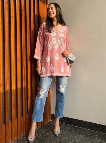 Chikankari looks from AM to PM: Style Your Morning Office Wear Chikankari Kurtas to Your Evening Casual Looks